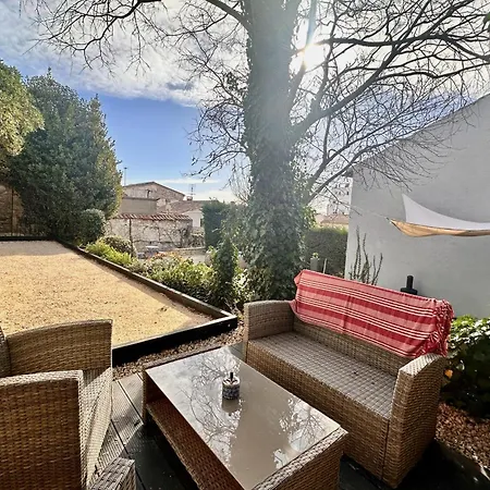 Hébergement de vacances La Maison De La Fontaine - Jardin Et Jacuzzi *